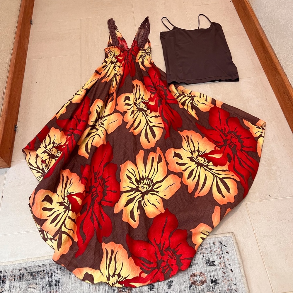 Fabulous flower print Akualani summer dress with under tee